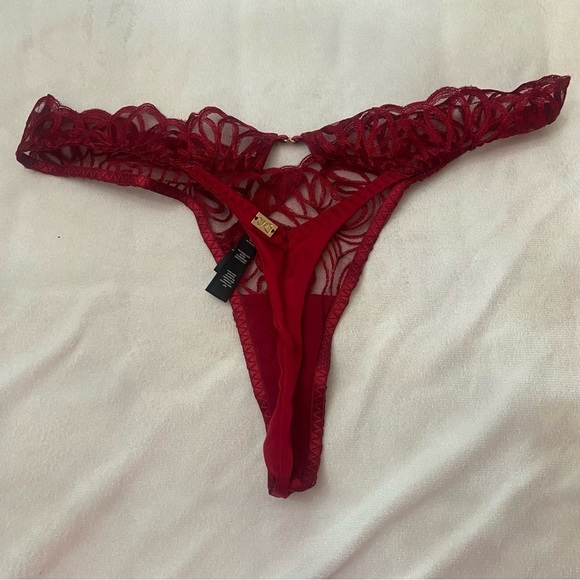 New! For love and lemons after dark red lace thong panty 1350 - Picture 5 of 9